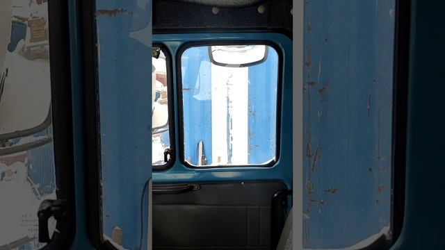 ЗИЛ бычок, бордюрка на месте смотреть онлайн