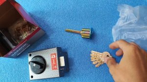 Аллюр замок накладной с защёлкой ZamkiBalkhash