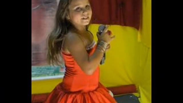 MERLENE ANDRADE смотреть онлайн