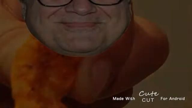 Danny Devito as a cheeto смотреть онлайн