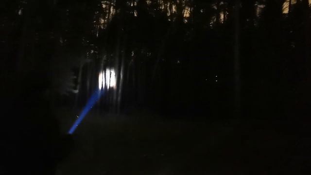 Может ли фонарь светить на 1 км? Ручной аккумуляторный фонарь прожектор смотреть онлайн