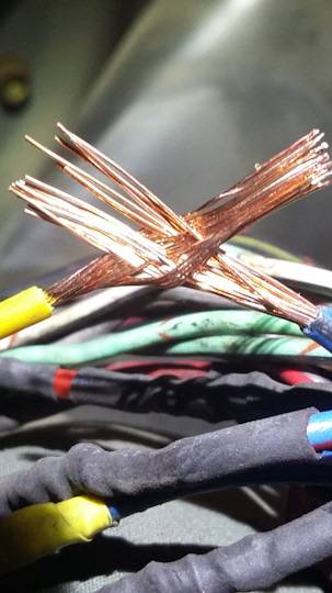 НИВА, двойной секрет! смотреть онлайн