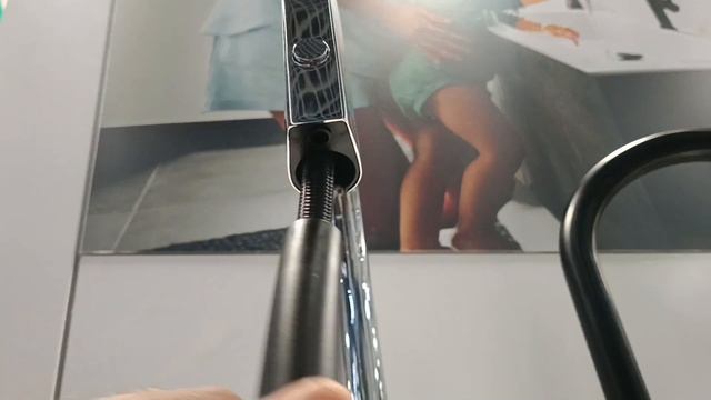 Hansgrohe 76803000 HG Aqittura M91 FilterSystem 210, pull-out spout, 1jet, chrome Змішувач смотреть онлайн