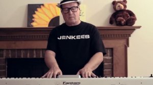 Classical Piano: Try The Bass/Guitar Sound (Ronald Jenkees)
