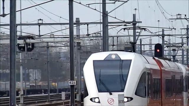 506@50x, GTW Stadler Spurt Arriva passerent station Rotterdam Lombardijen richting Dordt 2-4-2012 смотреть онлайн