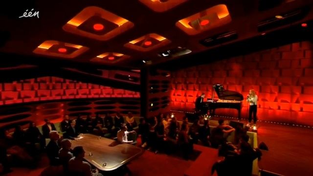 Laura Tesoro - What's the pressure смотреть онлайн