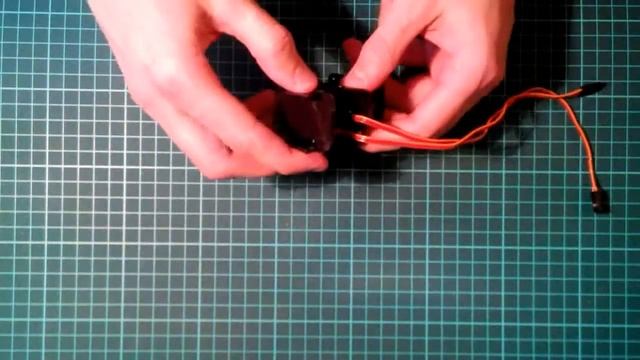 Сервопривод. Servo SG90.