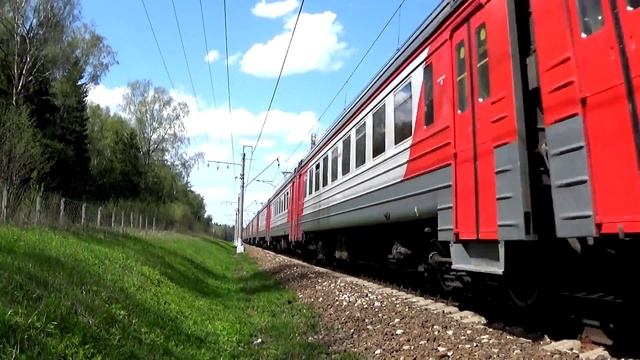 Электропоезд ЭР2Т-7232 смотреть онлайн