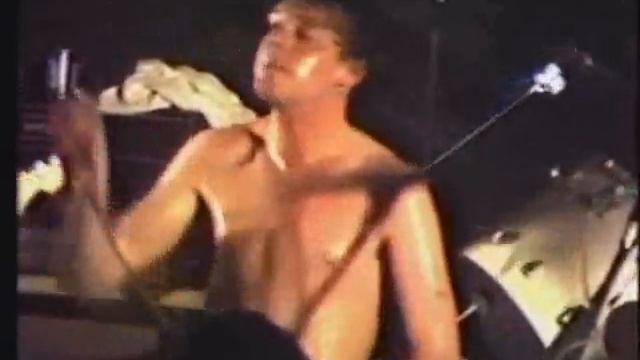 IRON MAIDEN - Charlotte the Harlot 1980 смотреть онлайн