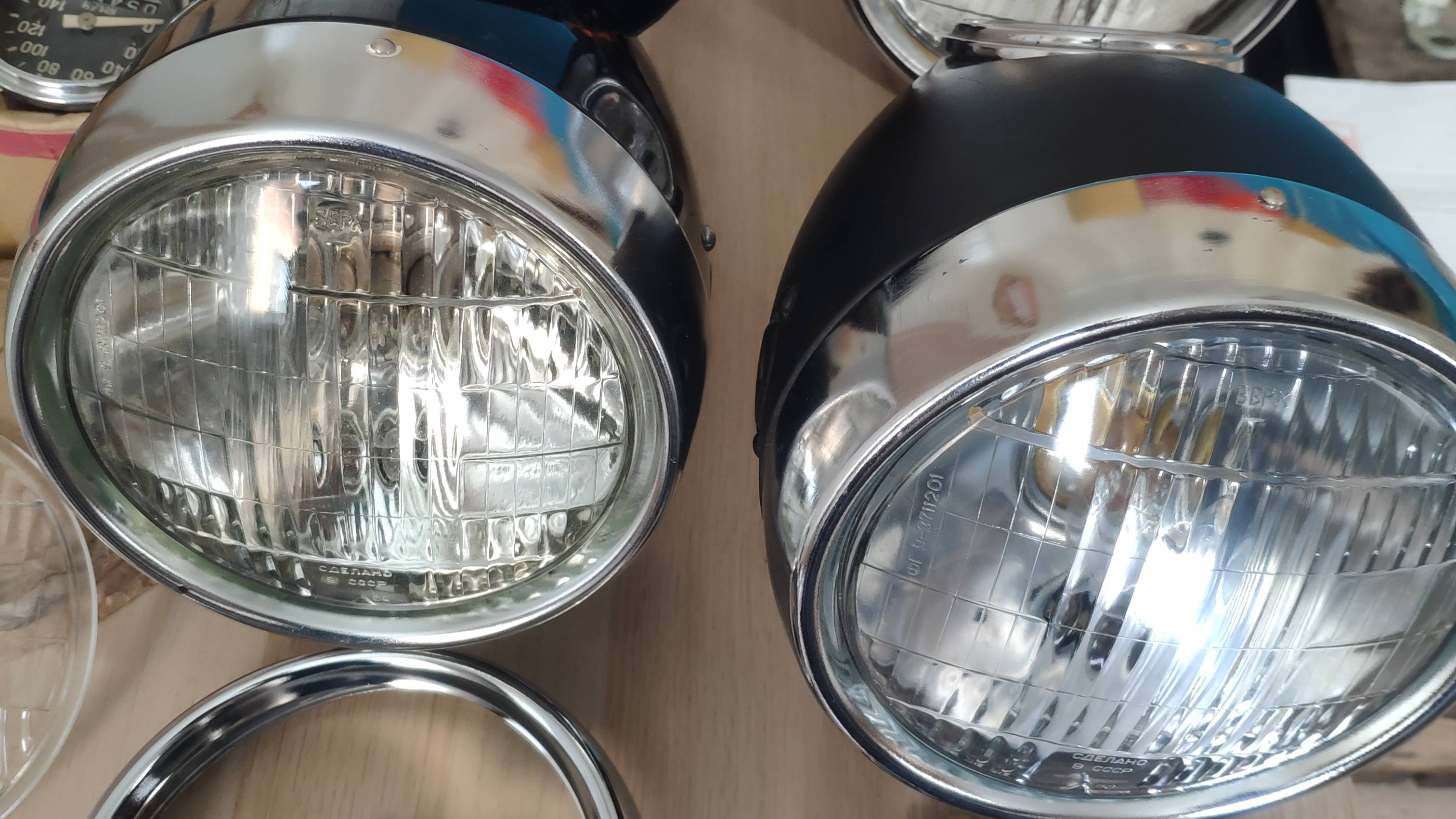 Фары для мотоциклов Восход и Минск и редкие детали к ним смотреть онлайн