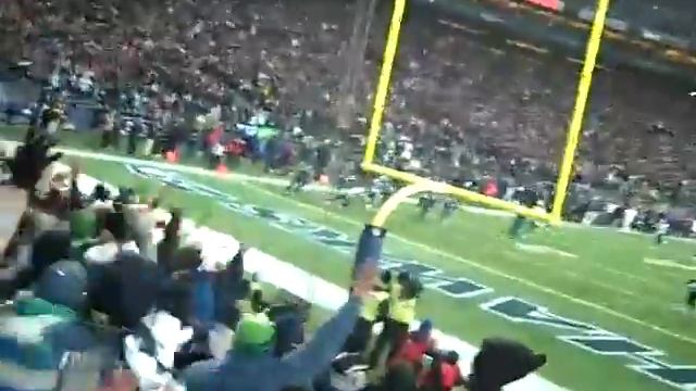 Marshawn Lynch 67 yard td as I saw it смотреть онлайн