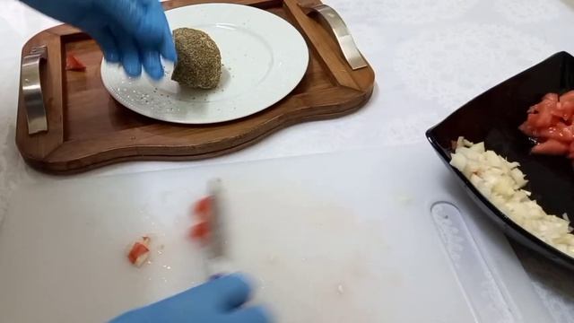 Сыр Шанклиш. Восточная кухня . Ливанский Салат с сыром Шанклиш. смотреть онлайн