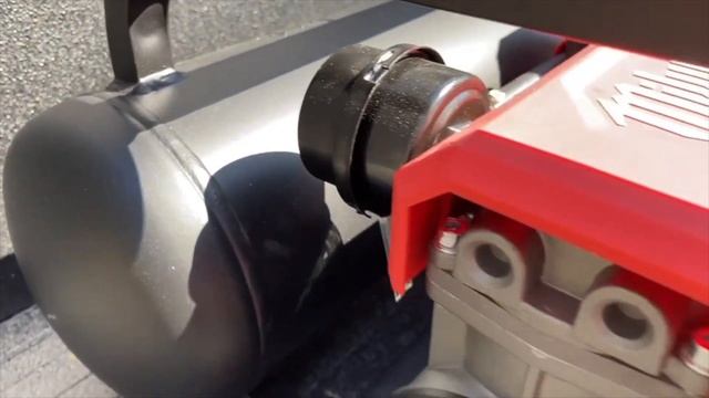 Milwaukee 18V Fuel Brushless Air Compressor Review Video смотреть онлайн