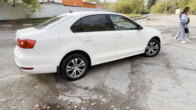 Jetta 2012 года