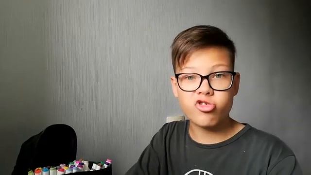 Арт на элекровоз эр2к 980 и синий минипиг Макси смотреть онлайн