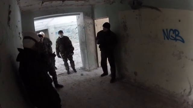 №011 Движение по коридору с пистолетом. Airsoft training смотреть онлайн