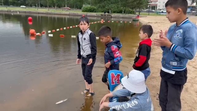 Ўзганликлар "Маёвкаси" Санкт петербург шахрида!!!! смотреть онлайн