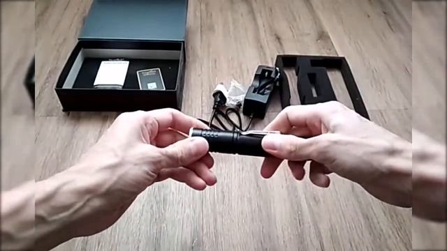 Фонарик TANK007 K9