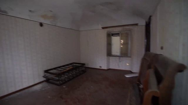 ABANDONED FOR OVER 40 YEARS! ITALIAN MANSION смотреть онлайн