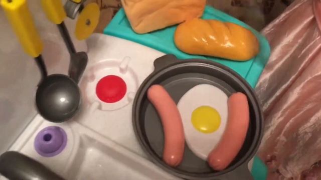 Распаковка игрушек -Настя лей кухня смотреть онлайн