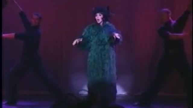 Michelle Mitchells - Let Me Entertain You смотреть онлайн