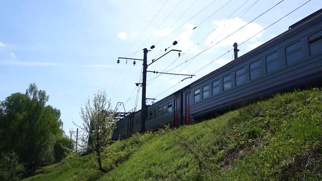 ЭР2т-7204 Оредеж-Санкт-Петербург (RZD) смотреть онлайн