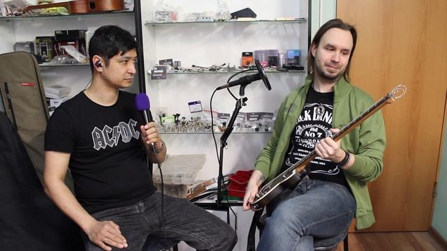 Обзор тревел-гитары Laika Double Cut смотреть онлайн