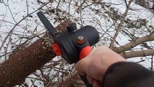 Сучкорез с бесщеточным мотором из Китая. Обзор на сучкорез. Обзор снят зимой смотреть онлайн