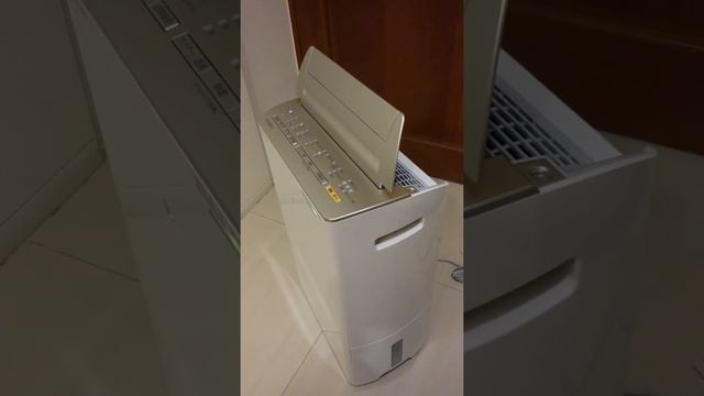 Panasonic F-YC120HLX 除濕機 スイング смотреть онлайн