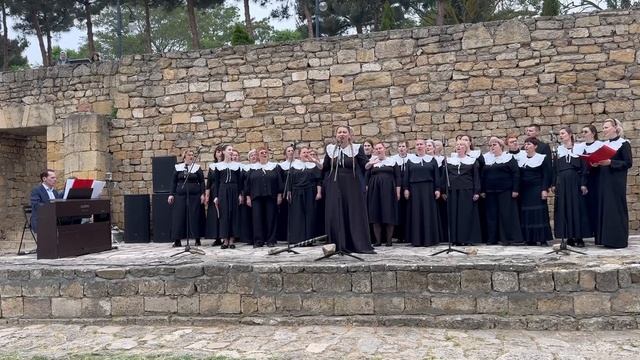 "Мой бубен", Большой детский хор им. В. Попова - воспитанники прошлых лет, дирижер Анатолий Кисляков смотреть онлайн