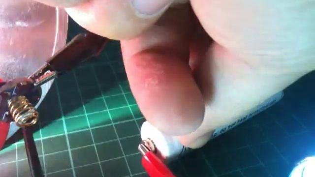 CREE LED Flashlight Driver Current Test (XM-L2 T6 3A 10W) смотреть онлайн