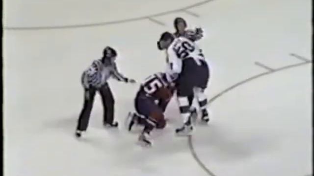Mario Joly vs Louis Robitaille September 16th 2001 смотреть онлайн