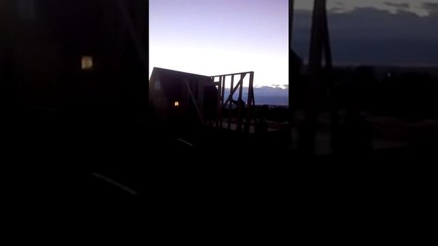Поднятие стены каркасного дома смотреть онлайн