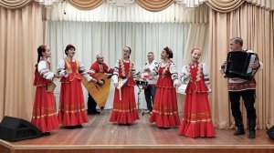 ансамбль "Обережки" Заболела Дунина головка.mp4