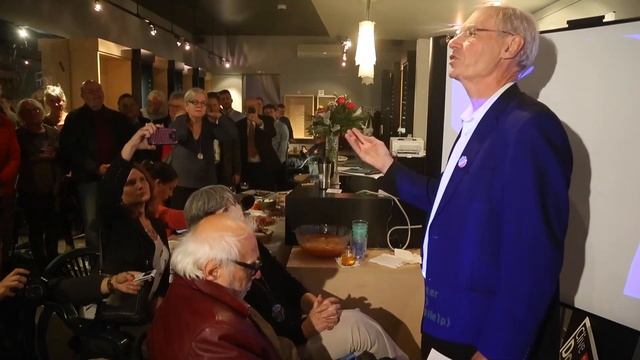 Clive Doucet delivers his mayoral concession speech смотреть онлайн