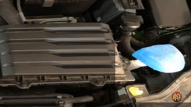 Auto Motorraum Erklärt