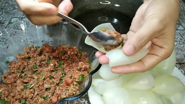 Долма из лука......Etli Soğan Dolmasi