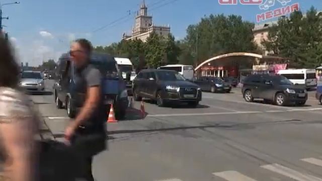 Евгений Куйвашев принял участие в селекторном совещании под руководством Дмитрия Медведева смотреть онлайн