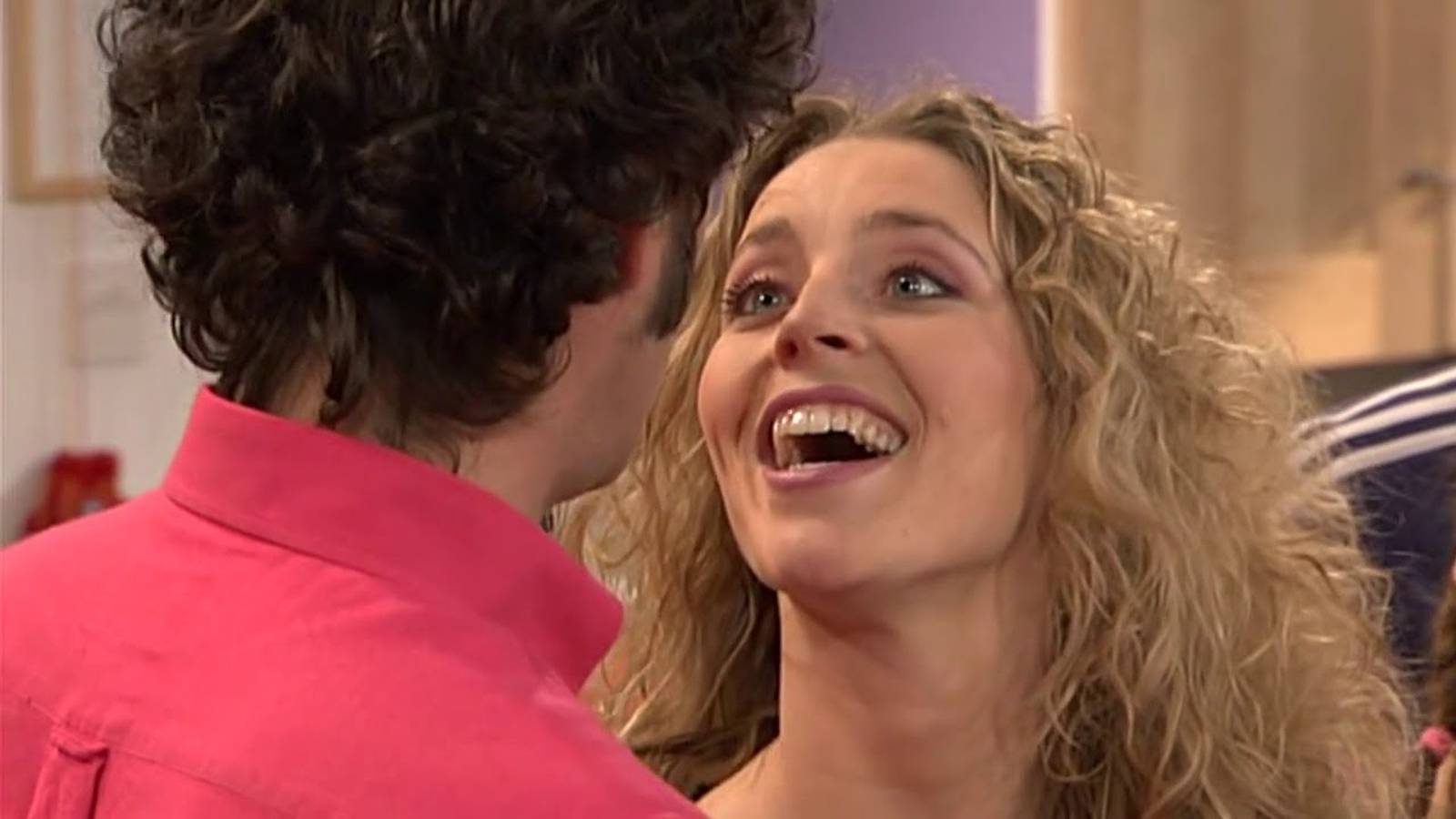 Extra English Episode 4 смотреть онлайн