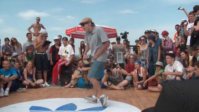 Yalta Summer Jam/Toprock/Fly VS Tyoma(B2S)/tie смотреть онлайн