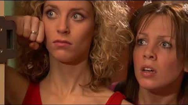 Extra English Episode 1 смотреть онлайн