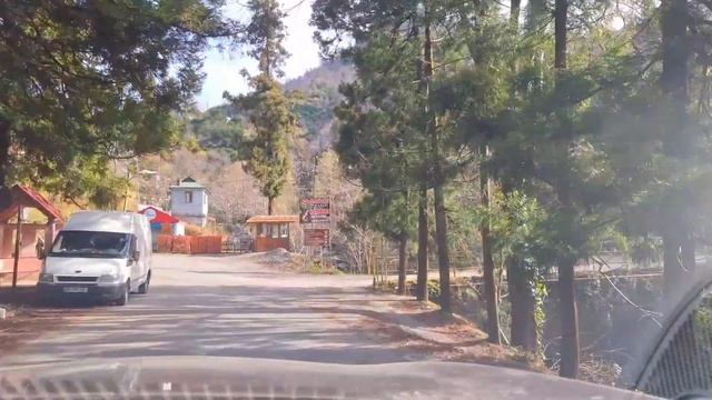 Грузия. Прогулка по горному серпантину. Лето - Зимой ? В Батуми так бывает. смотреть онлайн