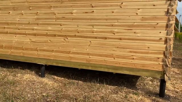 Видео обзор дома из профилированного бруса 6х6м. Под усадку смотреть онлайн