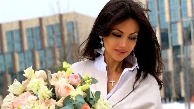 Женщина нового времени | Обзор на книгу автор Элла Ли смотреть онлайн