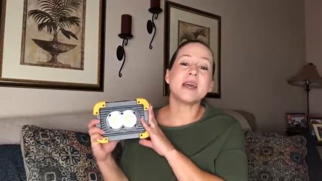 Floodlight Emergency And Work Rechargeable Super Bright - 20W COB смотреть онлайн