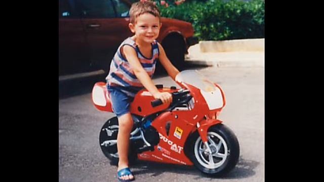 Tanti Auguri Tesoro смотреть онлайн