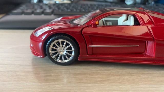 Обзор модели Crysler ME Four Twelve Concept в масштабе 1/24 от Maisto смотреть онлайн