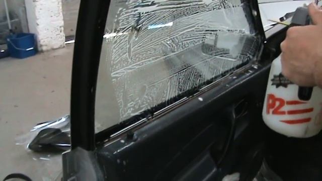 Подготовка к тонировке стекла передней двери ВАЗ2115 смотреть онлайн