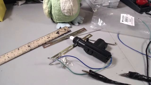 Car Door Lock Actuators for Robotics? смотреть онлайн