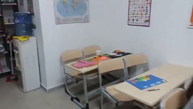 Звенит звонок в нашей школе.. смотреть онлайн